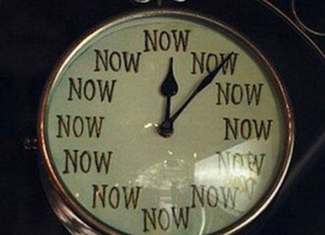 time-is-now-square-large-90461_664x480